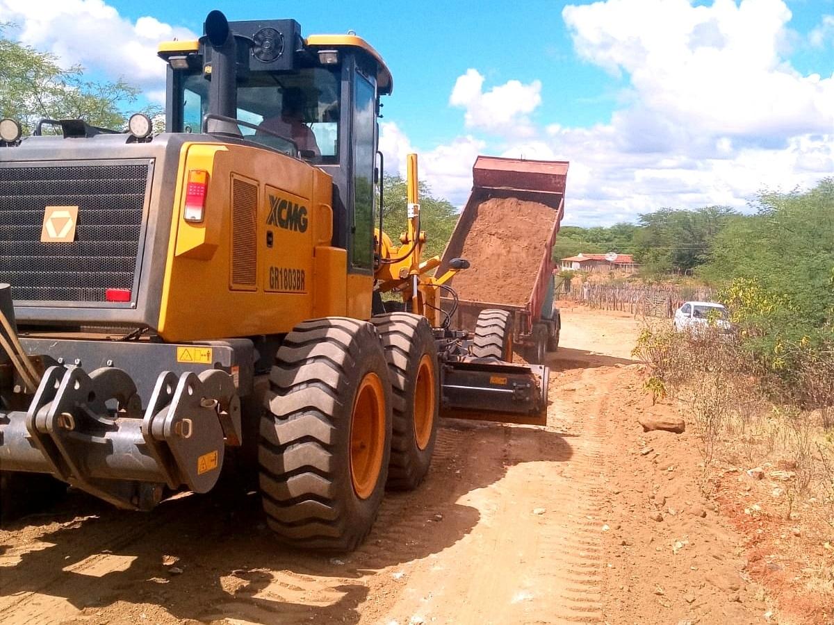 Prefeitura de Serra Branca inicia...